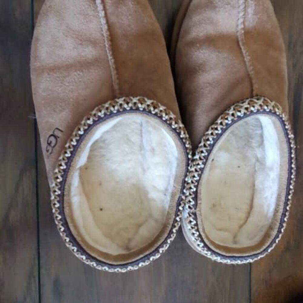 Ugg tasman youth 2